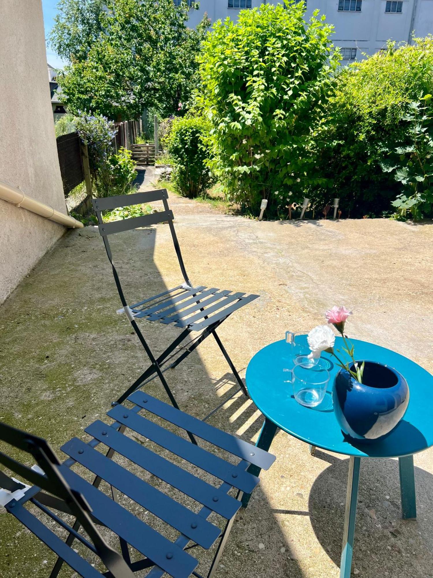 Studios Cozy Proche Gare Tgv Châtellerault Exterior foto